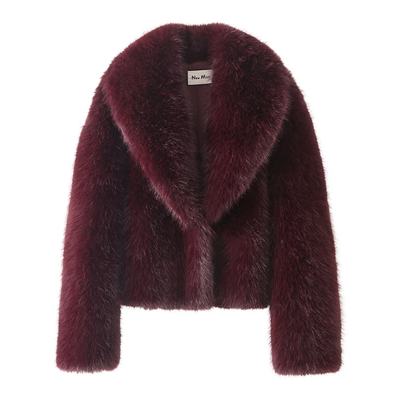 NOIR | Chaqueta corta de pelo sintético